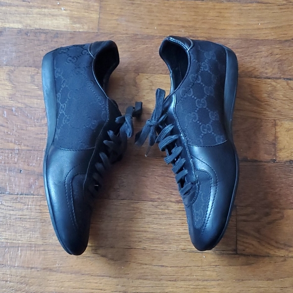 Gucci Lace Up Sneakers - Picture 9 of 11